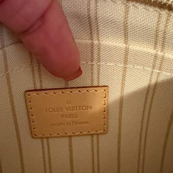 LV Checkered Cream and Tan Women's Pouch PM - Picture 3 of 5